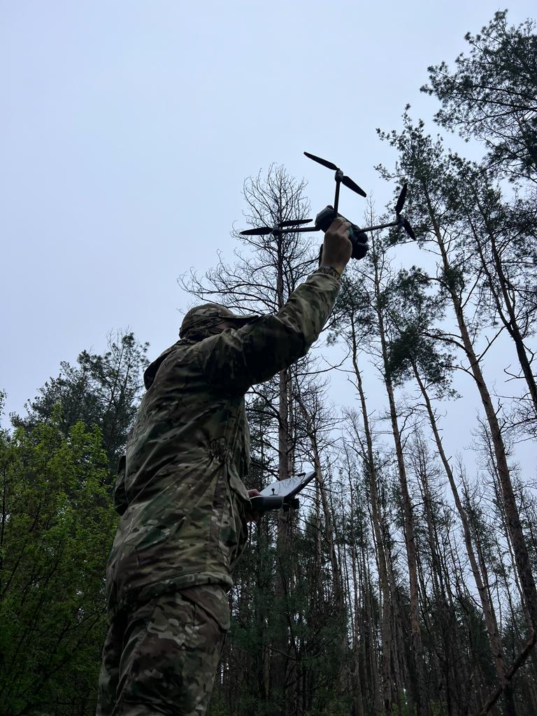 Аеророзвідка –– очі підрозділів: Руслан з 92 ОМБр імені кошового отамана Івана Сірка кожен виліт свого дрона намагається зробити продуктивним